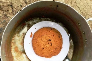 Tranh luận vụ bỏ thuốc chuột vào nồi bún bò