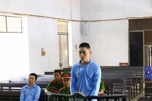 Tử hình thanh niên 19 tuổi giết, hiếp bé gái 7 tuổi