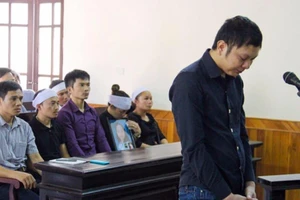 Tài xế taxi giết nữ giám thị coi thi không thoát án tử