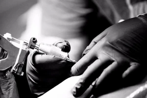 Tên trộm đi xăm mình và cái kết ‘đắng’