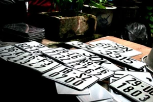 Chiêu 'hô biến' xe Honda dỏm thành xịn