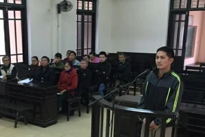 Tài xế ngủ gật lái ô tô gây tai nạn nghiêm trọng