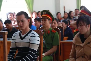 Y án tử hình kẻ giết chồng người tình chôn xác phi tang