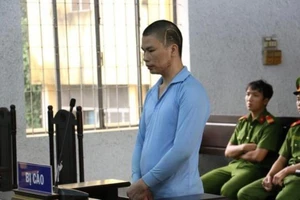 Giành hát tại đám cưới, bị đâm tử vong