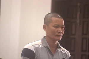 Cha thú tính xâm hại con gái đang học thi, lãnh 20 năm tù