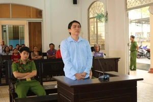 Giết người vì bênh anh ruột, lãnh án 15 năm tù