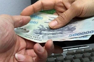 Vòi vĩnh, công chức có thể bị cách chức, buộc thôi việc