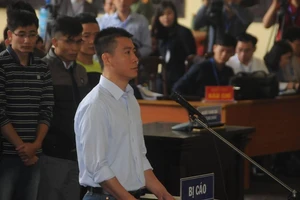 Hơn 400 người viết đơn xin giảm nhẹ hình phạt cho Phan Sào Nam