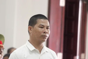 Ghen vô cớ, xách dao truy sát vợ và cha mẹ vợ 