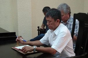 Họa sĩ vụ Thần đồng Đất Việt nói bị xúc phạm quyền nhân thân