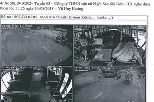 Nhờ camera, phát hiện tài xế xe bus hút thuốc, nghe điện thoại