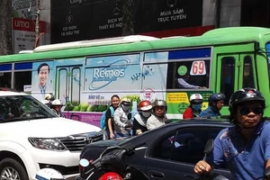 TP.HCM tiếp tục đấu giá quảng cáo trên xe buýt 