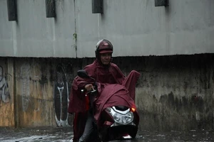 TP.HCM sắp có mưa dông diện rộng kéo dài tới 10 ngày