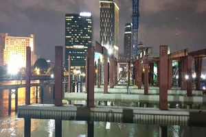 Cầu Thủ Thiêm 2 thi công xuyên đêm