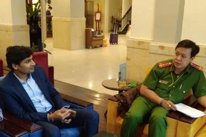 Khách tố đi taxi hết 1,2 triệu, tài xế nói chỉ thu 200 ngàn?