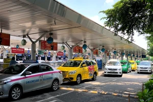 Ô tô khách không được chở quá 30 người