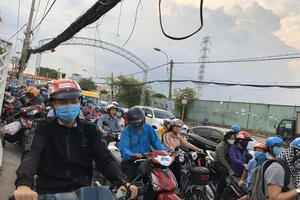 2 điểm kẹt xe mới ở quận 9 khiến dân ngán ngẩm