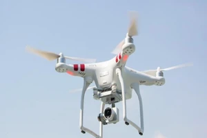 Xử lý nghiêm flycam, máy bay mô hình vào khu vực sân bay