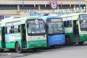 Xe buýt kết nối TP.HCM - Đồng Nai hoạt động trở lại