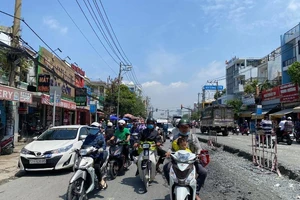 Dân mong ngóng dự án gần 300 tỉ sớm hoàn thành