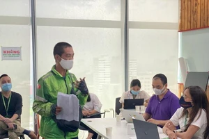 Đối thoại gay gắt, Grab và tài xế vẫn chưa có tiếng nói chung