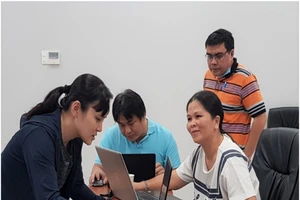 Hỗ trợ hơn 422 tỉ đồng cho khách hàng sử dụng điện