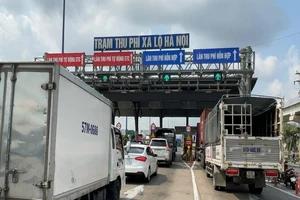 Không còn ùn tắc tại BOT xa lộ Hà Nội