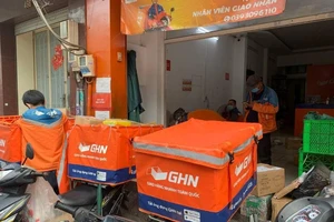 TP.HCM: Xe công nghệ giao hàng vẫn được hoạt động khi áp dụng Chỉ thị 16