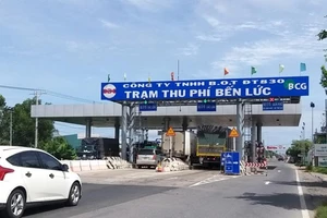 Long An tạm dừng thu phí tại các trạm Bến Lức, Đức Hòa