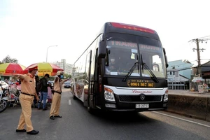 Phương tiện nào được ra vào TP.HCM khi thực hiện Chỉ thị khẩn số 12?