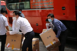 Tập đoàn Phương Trang hỗ trợ chống dịch ở địa phương có nguy cơ cao