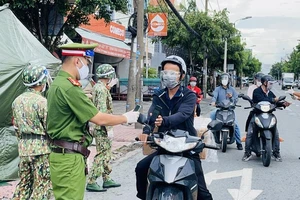 Long An, Tây Ninh, Bình Dương thống nhất với TP.HCM về phương án đi lại 