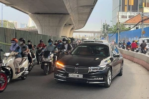 Khu vực cầu Thủ Thiêm 2 thường xuyên kẹt xe