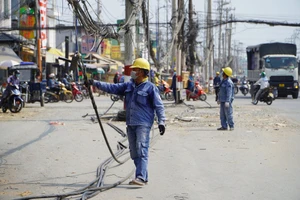 Đường Đặng Thúc Vịnh - công trình mang dấu ấn của cả tập thể