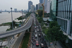 Kiểm tra các hạng mục của cầu Thủ Thiêm 2