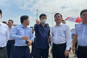 Chủ nhiệm Ủy ban Kinh tế Quốc hội khảo sát tuyến vành đai 3 TP.HCM