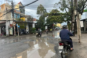 Sở GTVT TP.HCM phản hồi về đường Lò Lu ở TP Thủ Đức hư hỏng