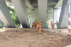 TP.HCM: Tiếp tục theo dõi cầu vượt Nguyễn Hữu Cảnh