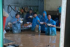 Dự án cao tốc Cam Lộ - La Sơn bị ngập nặng