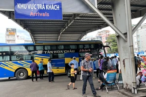 Ngày mùng 6, Bến xe Miền Tây xuất 1.300 lượt xe đón khách quay lại TP.HCM 