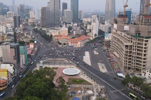 Metro số 1 đã gần về đích, lối lên xuống ở ga Bến Thành vẫn chưa kết nối