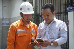 Hơn 1 triệu khách hàng đang hưởng lợi nhờ app EVNHCMC CSKH