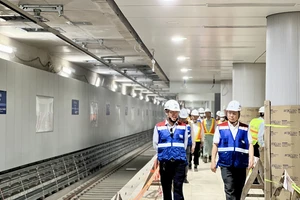 Phấn đấu hoàn thành nhà ga Bến Thành và toàn tuyến metro số 1 đúng kế hoạch