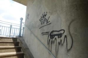 Cầu Ba Son lại bị vẽ bậy, chuẩn bị lắp camera để xử phạt