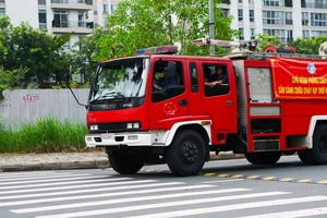 Vận động mỗi gia đình tối thiểu 1 bình chữa cháy, mở lối thoát hiểm thứ 2