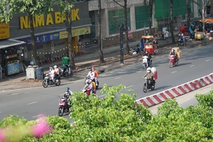 Đường sá TP.HCM thông thoáng ngày đầu năm 2024