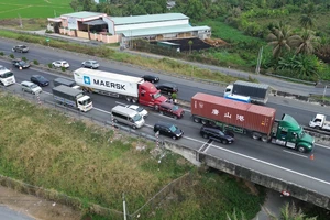 Mở rộng cao tốc TP.HCM - Trung Lương - Mỹ Thuận thành 8 làn xe