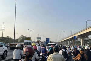 Lý giải ùn ứ kéo dài ở cầu Rạch Chiếc, đường Võ Nguyên Giáp