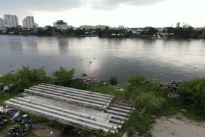 Kết quả kiểm tra đột xuất dự án chống sạt lở bán đảo Thanh Đa