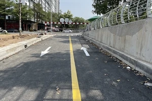  Thêm nơi quay đầu xe ở đường Mai Chí Thọ: Tiện cho nhiều người dân